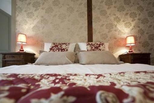 фото отеля Aux Deux Ateliers - Chambre d'Hotes