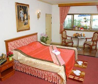 фото отеля 13 Coins Bang Yai Hotel Nonthaburi
