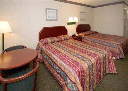 фото отеля Rodeway Inn Macon