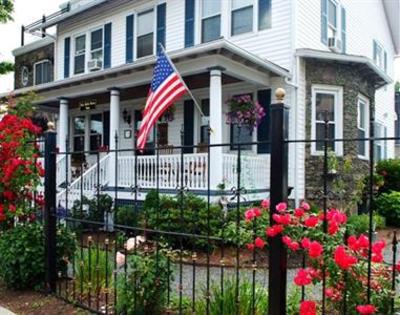 фото отеля Belle View Inn Newport