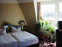 Hotel & Pension Zum Grünen Turm Hohen Neuendorf