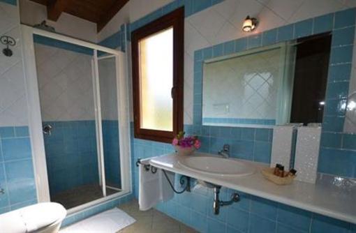 фото отеля Limone Beach Village