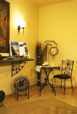 фото отеля Akrolimnion Guesthouse