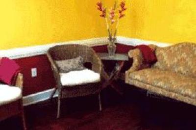 фото отеля Phoenix Risin' Bed & Breakfast