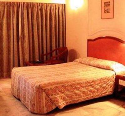 фото отеля Yuvraj Hotel