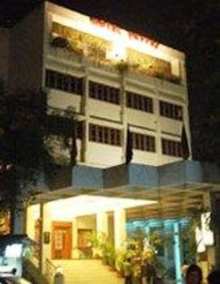 фото отеля Yuvraj Hotel
