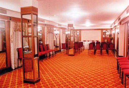 фото отеля Yuvraj Hotel
