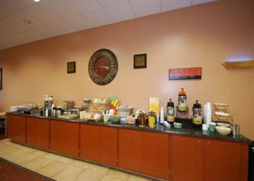 фото отеля Quality Inn & Suites at Binghamton University