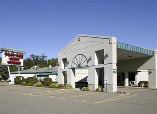 фото отеля Quality Inn & Suites at Binghamton University