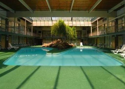 фото отеля Quality Inn Stroudsburg
