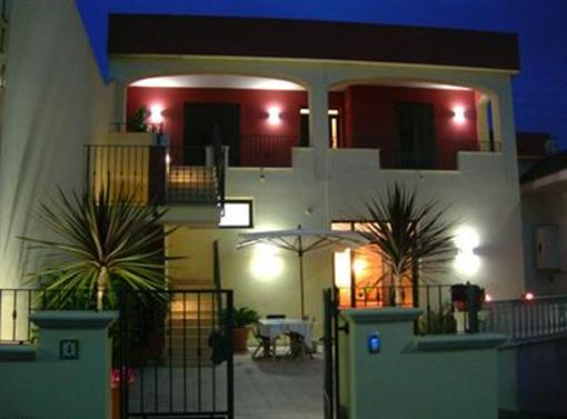 фото отеля Olimpo Bed & Breakfast Giurdignano