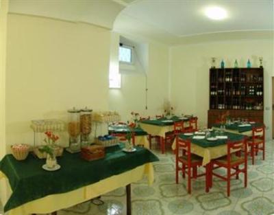 фото отеля Hotel Coralba