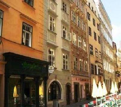 фото отеля Vienna Old Town Apartments