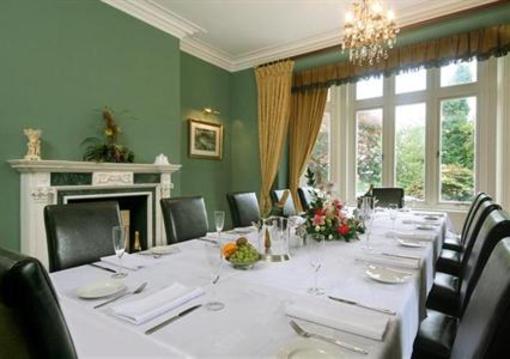фото отеля Ffarm Country House Hotel Abergele