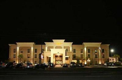 фото отеля Hampton Inn Hinesville