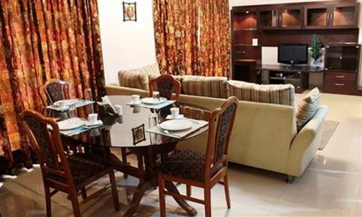 фото отеля Sherwood Suites