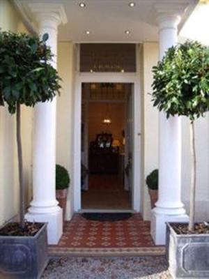 фото отеля Linden House Torquay