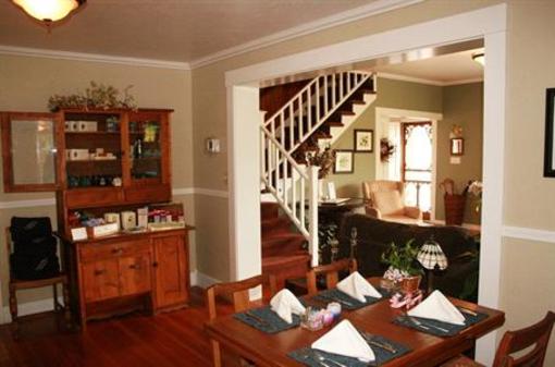 фото отеля Country Willows Bed and Breakfast Inn