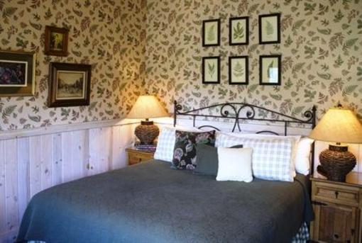фото отеля Country Willows Bed and Breakfast Inn