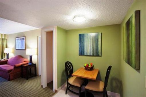 фото отеля Holiday Inn Nashua