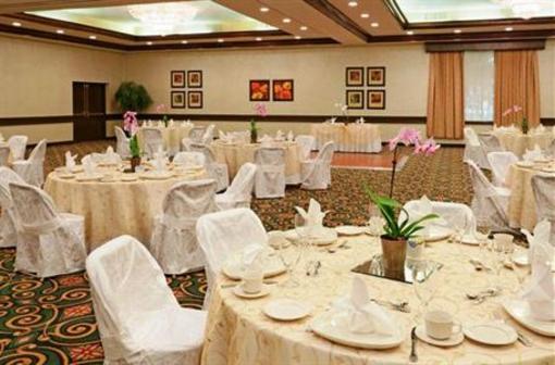 фото отеля Holiday Inn Nashua