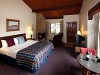 San Simeon Pines Resort