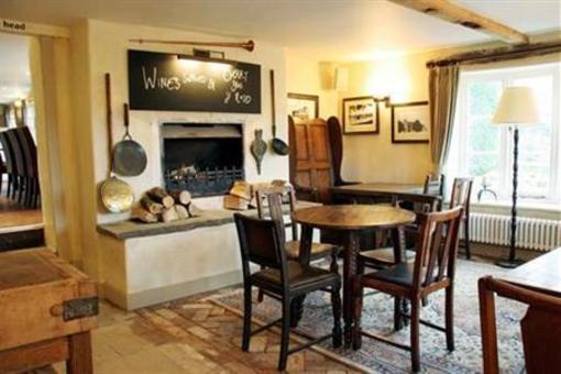 фото отеля The Woolpack Country Inn Northington Winchester