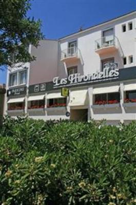 фото отеля Les Hirondelles Hotel Les Sables-d'Olonne