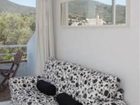 фото отеля Aparthotel l'Heretat Cadaques