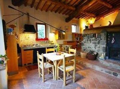 фото отеля La Casetta Nel Bosco Cottage Marsciano