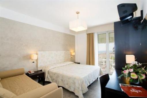 фото отеля Hotel Savoy Caorle