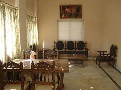 фото отеля Kingston Home Stay