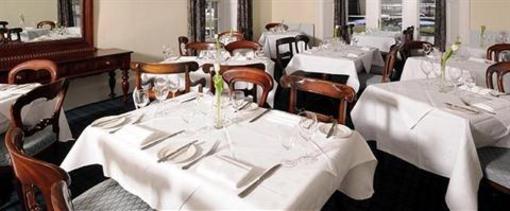 фото отеля Huntly Arms