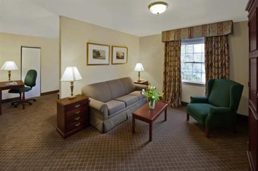 фото отеля Best Western Fort Lee
