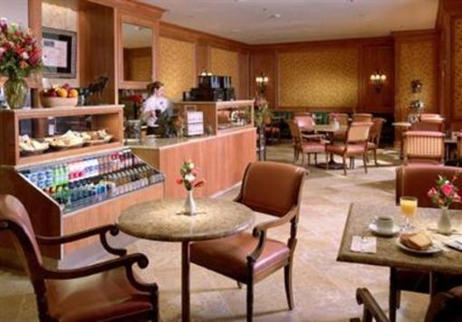 фото отеля Little America Hotel and Resort
