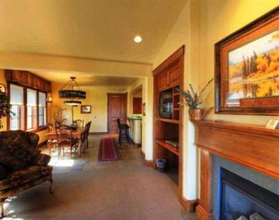 фото отеля Alpine Vista Lodging