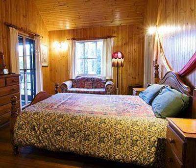 фото отеля Glass House Mountains Ecolodge