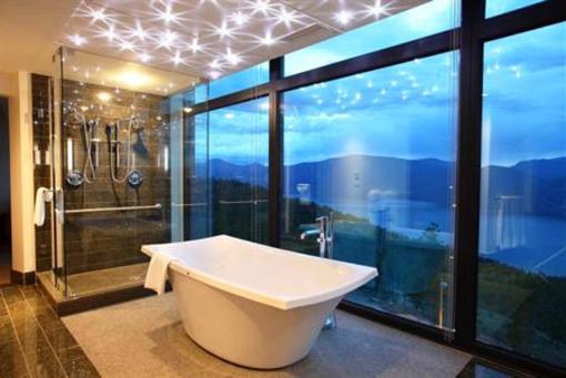 фото отеля Sparkling Hill Resort