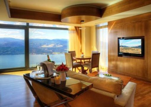 фото отеля Sparkling Hill Resort