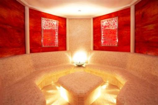 фото отеля Sparkling Hill Resort