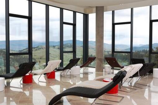 фото отеля Sparkling Hill Resort
