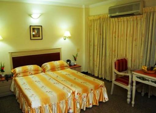 фото отеля Hotel Excellency Kochi