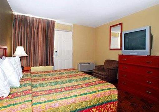 фото отеля Econo Lodge & Suites Memphis