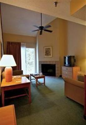 фото отеля Park Lane Hotel and Suites