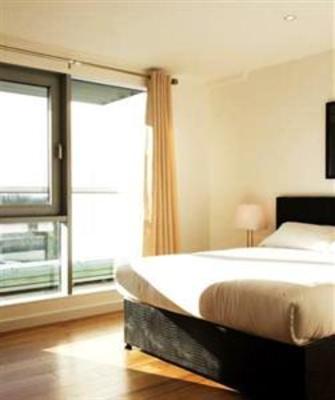 фото отеля Latitude Serviced Apartments London