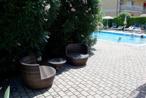 фото отеля Beatrix Residence Hotel Bardolino