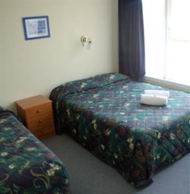фото отеля Sequoia Acacia Lodge Motel