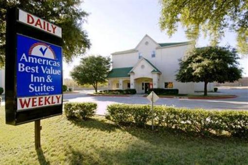 фото отеля Quality Inn & Suites North Little Rock