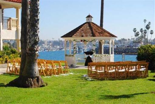 фото отеля Oceanside Marina Suites