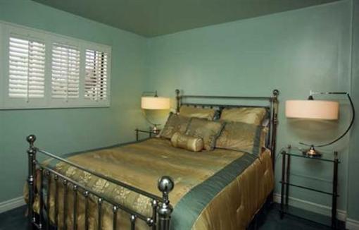 фото отеля Oceanside Marina Suites